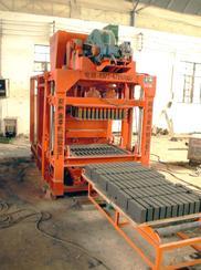 超細磨粉機-免燒磚機-破碎機_鄭州高新區金豐機械設備廠